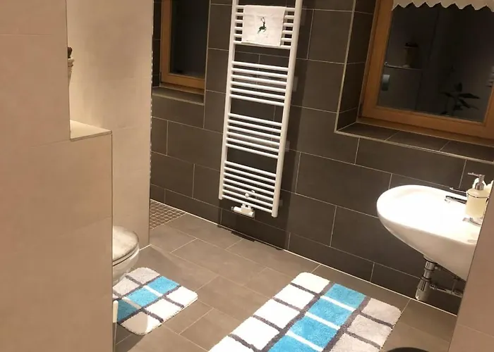 شقة Alpenfarm Poschhof